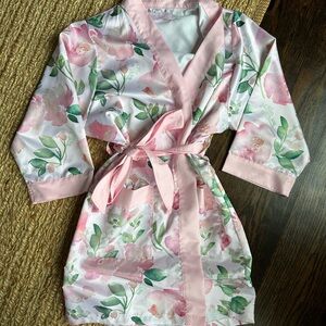 Floral Pink Women's Robe